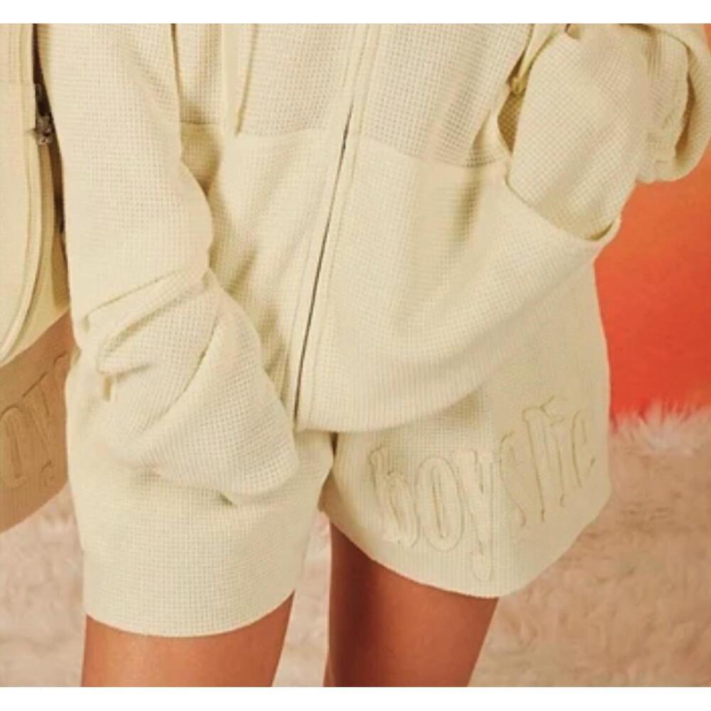 NEW BOYS LIE butter me up basic shorts in yellow